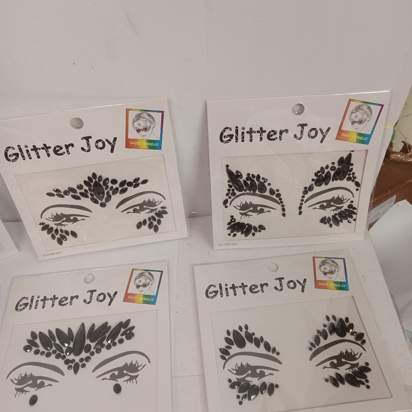 6 pks Glitter Joy Face Gem Jewels  Mask Black Rhinestones NEW - Picture 4 of 10
